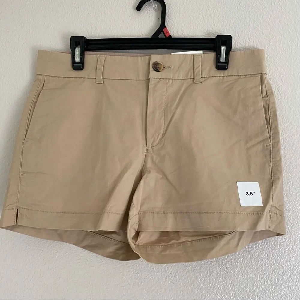 Old Navy Mid high Rise tan beige khaki Shorts 3.5” everyday shorts-8